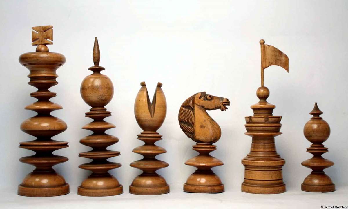 Fine Large Club Hallett Chess Set