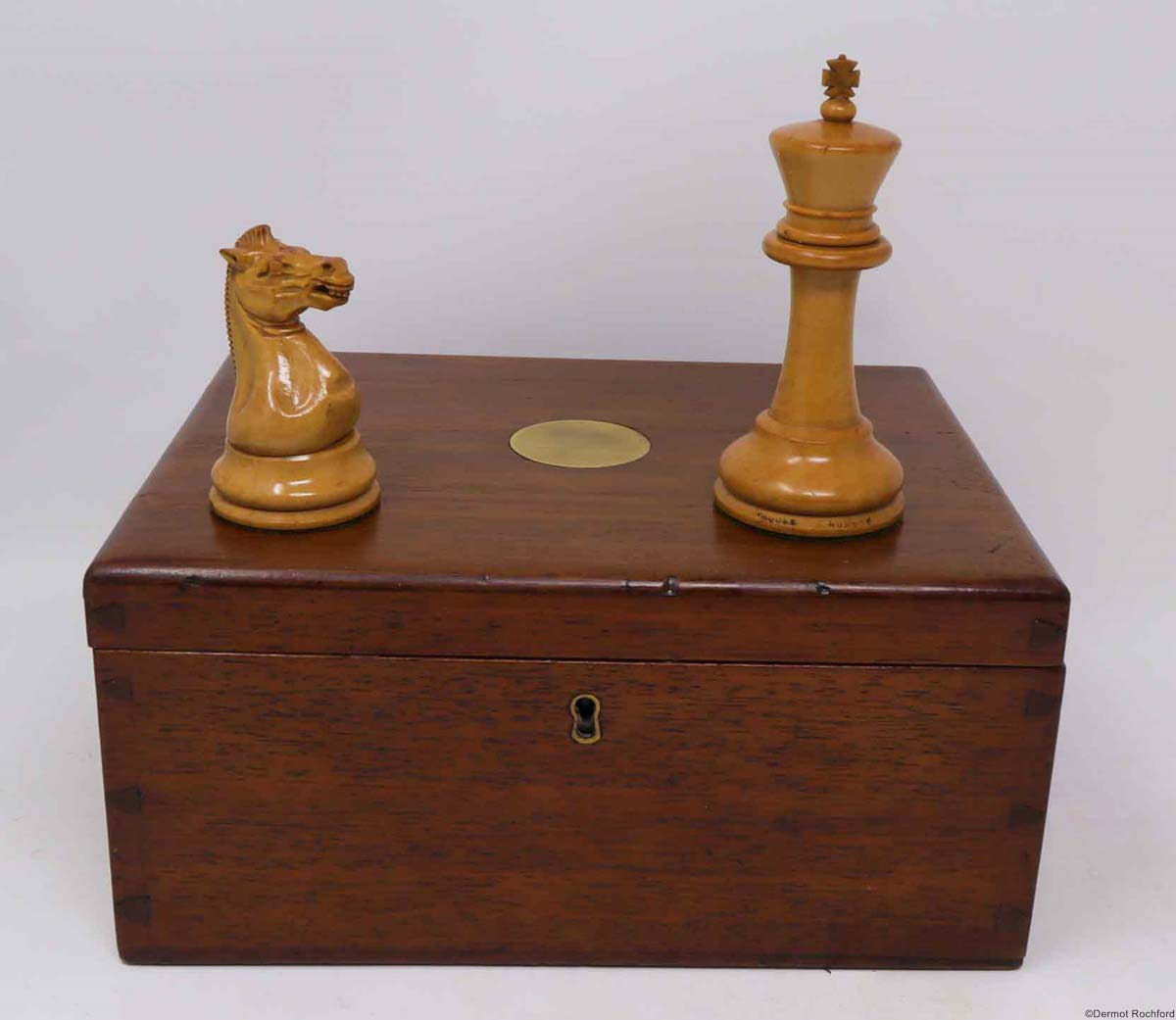 Antique Jaques Club Chess Set