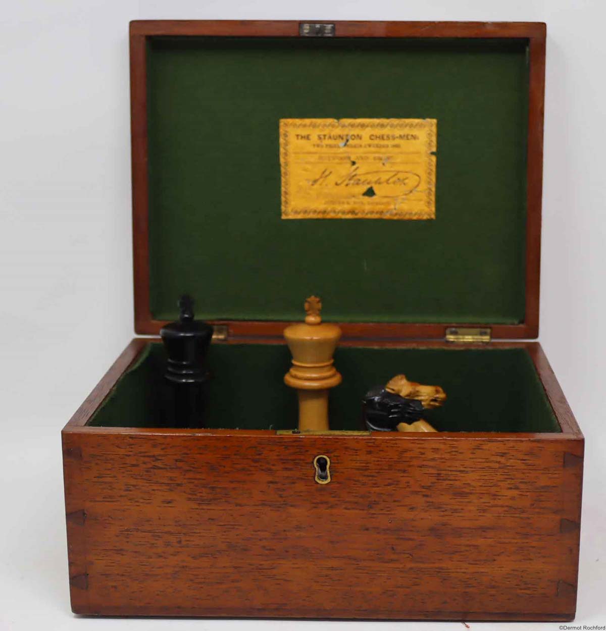 Antique Jaques Club Chess Set