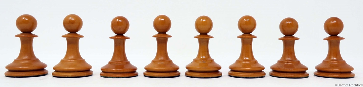 Antique Jaques Club Chess Set