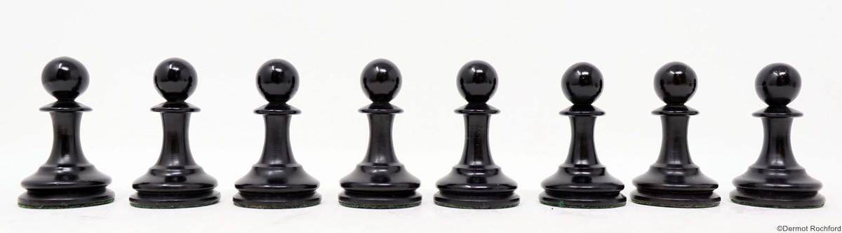 Antique Jaques Club Chess Set