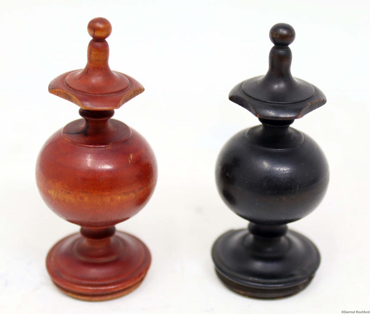 Antique Lyon Chess Set